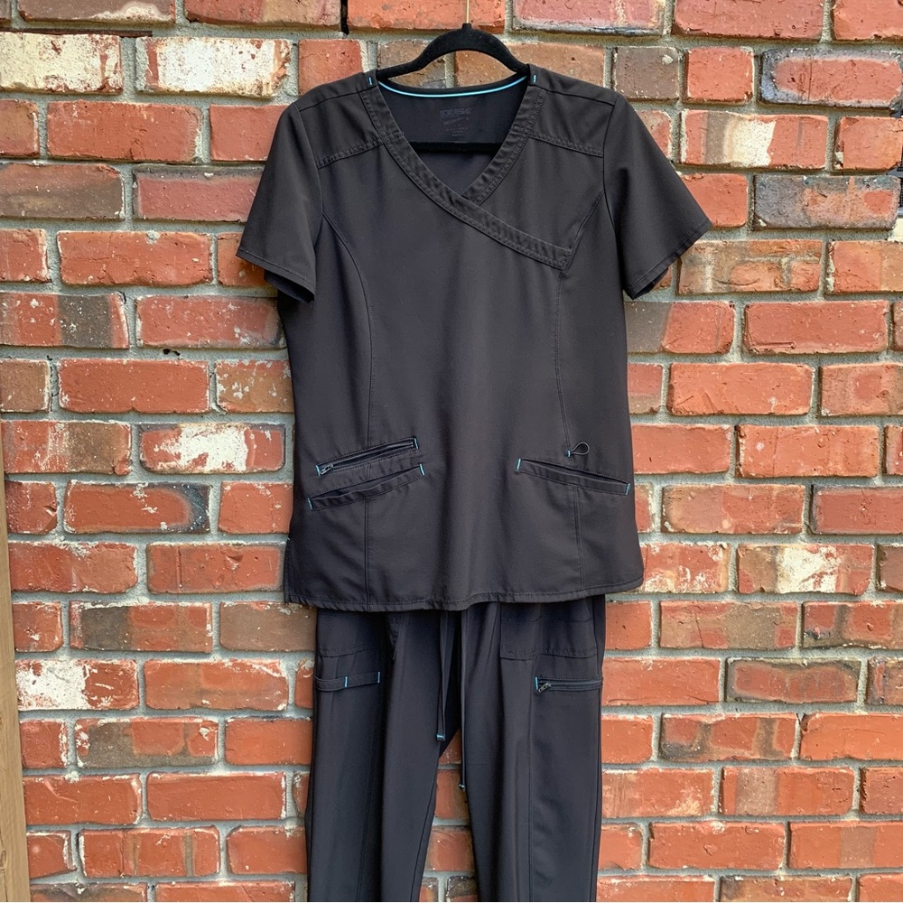 Black Small Scrub Set